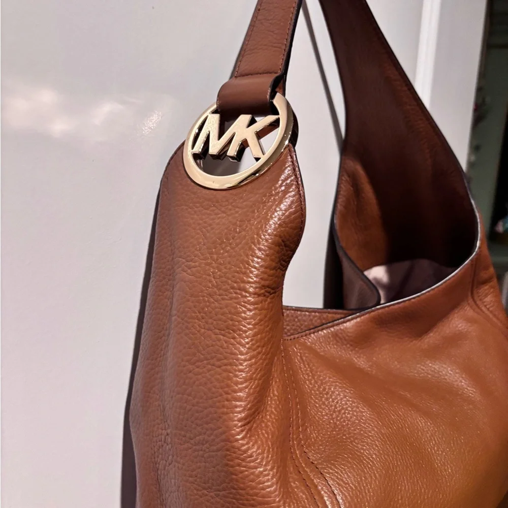 SOLD - Picture 3 of 13